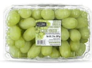 GREEN GLOBE GRAPES